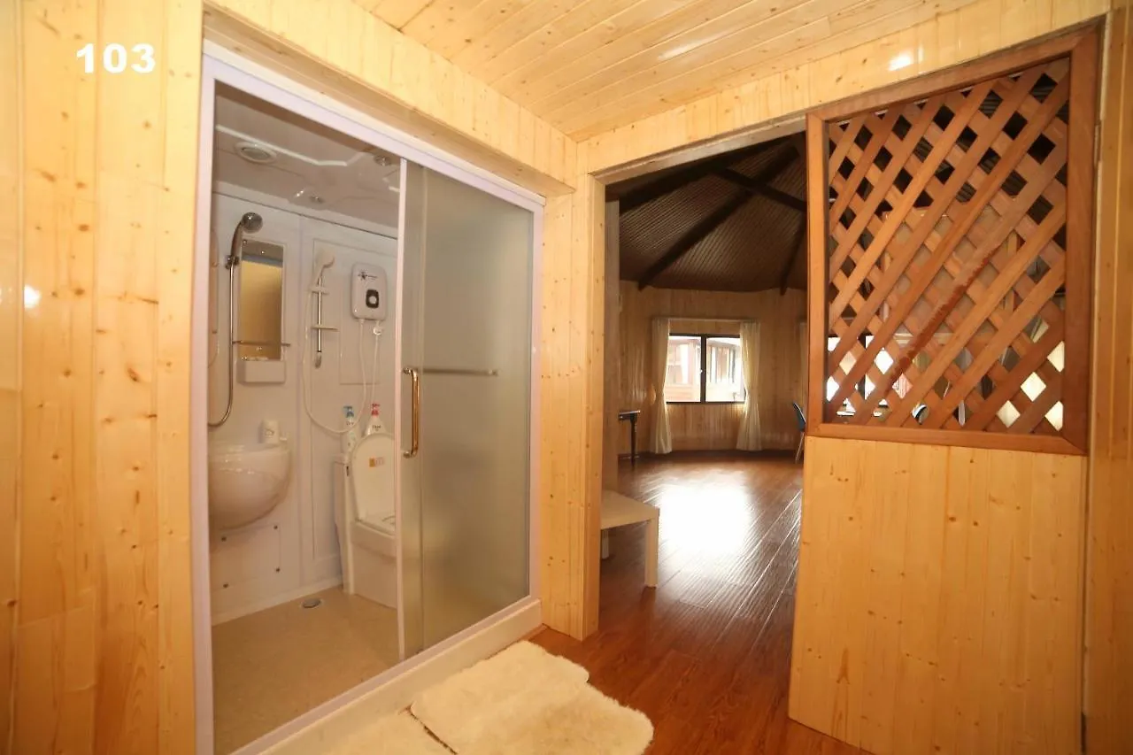 Gayang Friendly Water House Homestay Kota Kinabalu